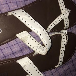 Cross Band Studded Toe Loop Sandal